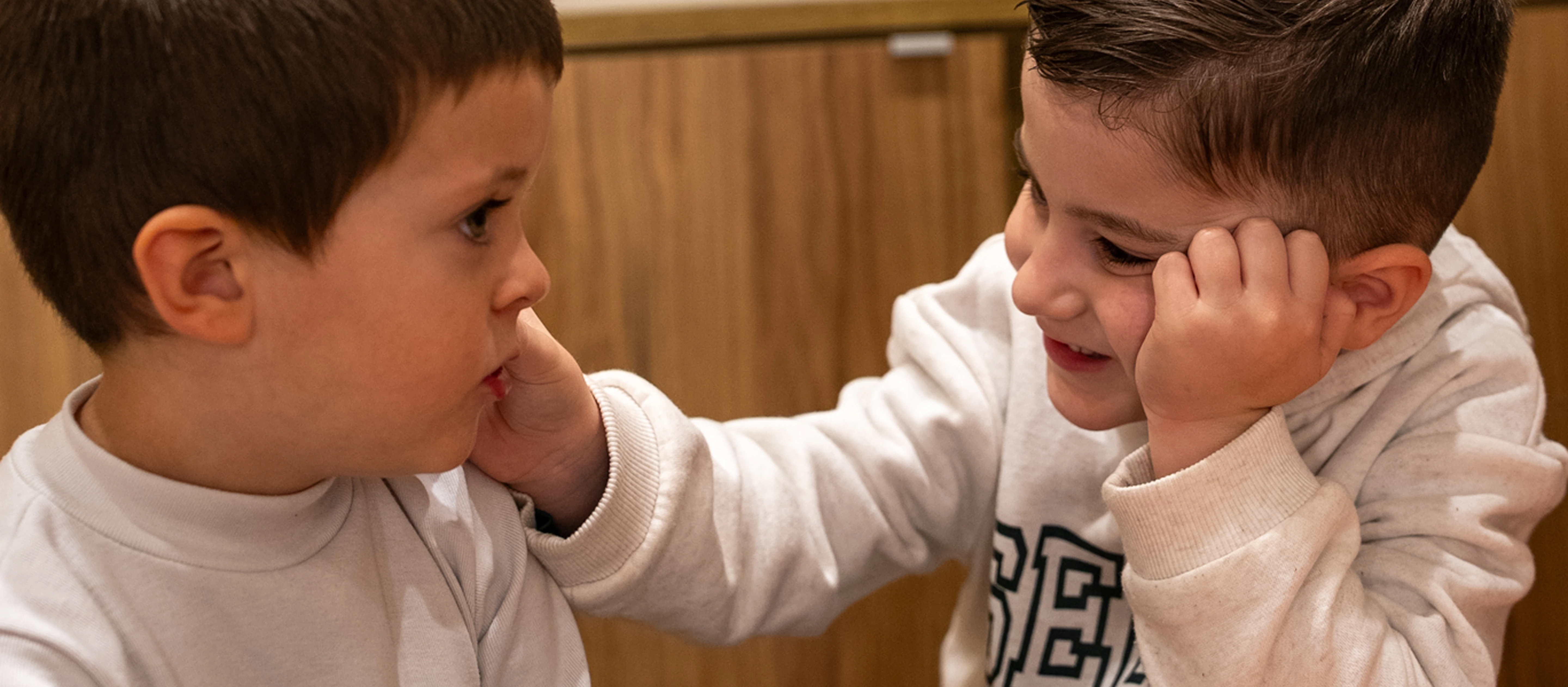 Cada niño merece una infancia llena de posibilidades.